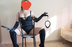 Nastazia strapon αυταρχικα